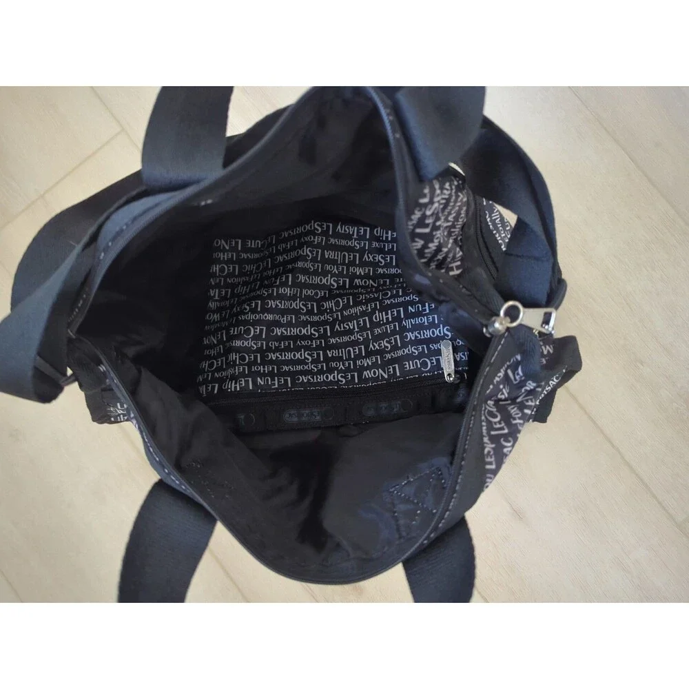 LeSportsac Black & White Duffle Weekender Tote bag 16 x 12 x 7